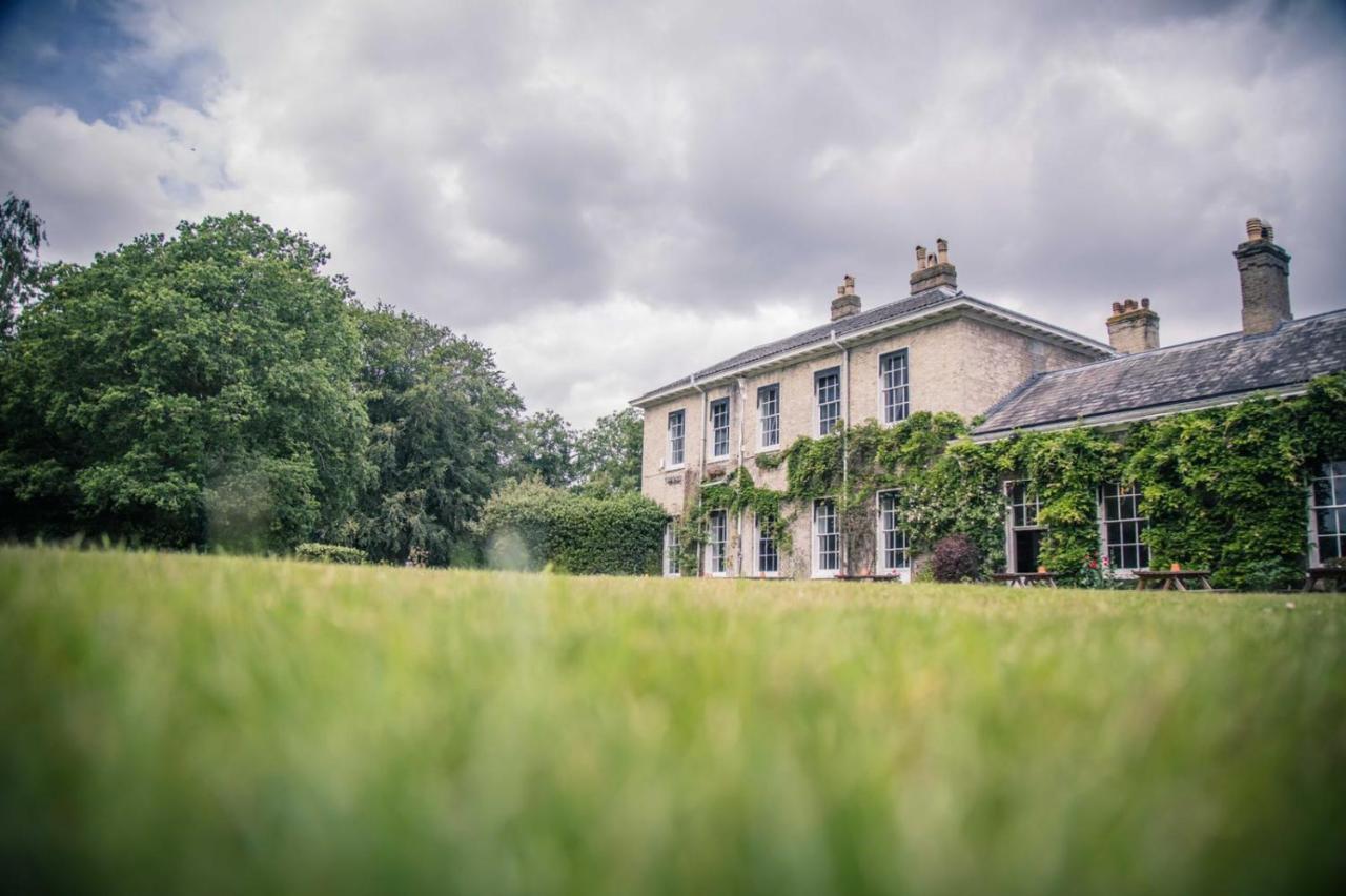 Caistor Hall Arminghall Εξωτερικό φωτογραφία